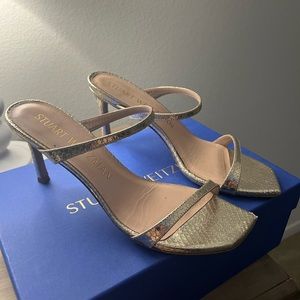 Stuart Weitzman gold sandals size 8.5